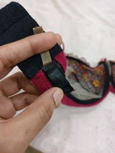 Black Floral Lace Bra 34E