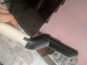 Model Electric Hair Comb