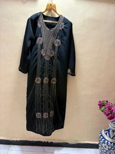 embroided burkha