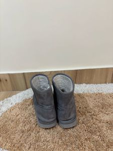 Cozy Grey Winter Boots