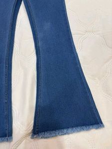 Women's Blue Flared Denim Jeans
