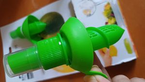 🍋 Set of 2 Kitchen Citrus Sprayers 🍋