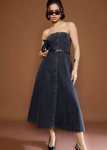 Chic Denim strapeless dress