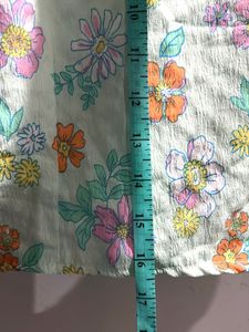 Floral Sleeveless Collared Top