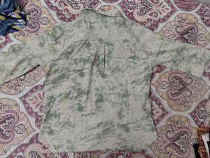 Stylish Tie-Dye Button-Up Shirt