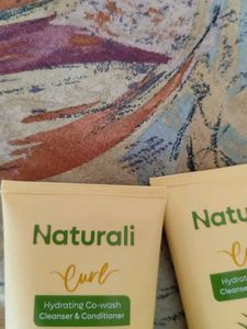 Naturali Curl Hydrating Co-wash Conditioner Set