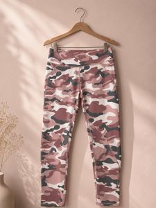 Pink Camouflage Activewear Leggings