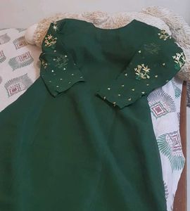 Emerald Green Embroidered Kurta Set