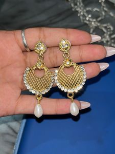 Elegant Gold Tone Dangle Earrings