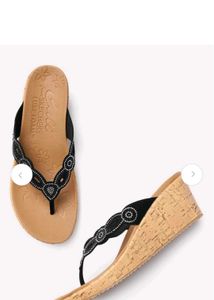 Skechers Sparkling Wedge Flip-Flops....