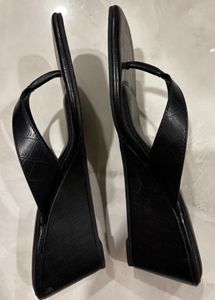 Westside Thong Sandals