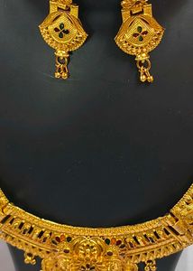 Golden Necklace &amp; Earring Set Excellent Look