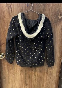 Hearts Hoodie - Cute &amp; Comfy!