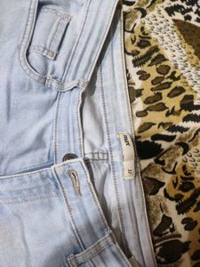 Max Jeans