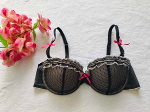 Lasenza : Lace Trim Balconette Bra