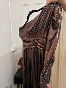 Metallic look One-Shoulder Jumpsuit