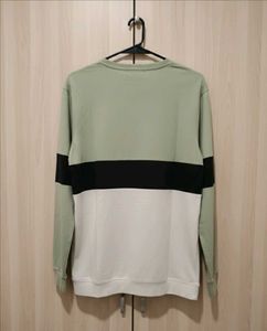 Stylish Color Block Sweatshirt