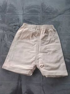 Stylish Grey Shorts with Zipped Pocket