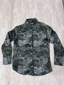 women’s Tropical Tiger Print Shirt