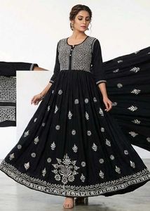 Embroidered Black Casual Dress