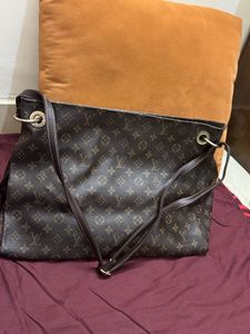 Classic Vintage Monogram Hobo Bag