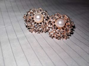 Elegant Pearl &amp; Crystal Earrings