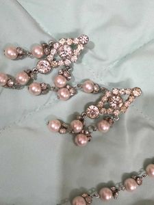 Elegant Pearl &amp; Crystal Necklace &amp; Earring Set