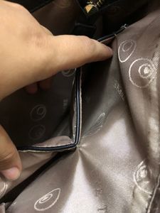 Hand Bag Eye Theme