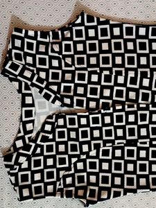 Stylish Geometric Print Vest