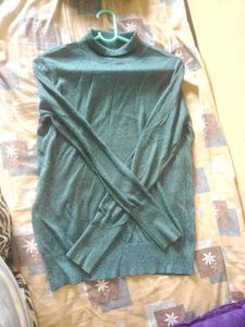 Stylish Shimmer Metallic High-Neck Winter Top