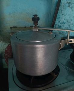 Ultra Pride Pressure Cooker