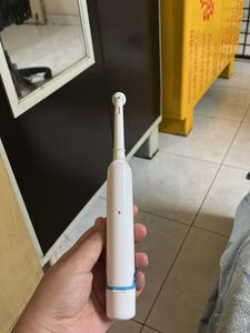 Oral-B Electric Toothbrush