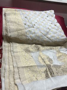 White & Gold Banarasi dyeble viscos dupatta