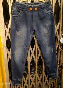 Women Jogger Jeans.