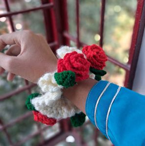 Handmade Crochet Rose gajra Scrunchie