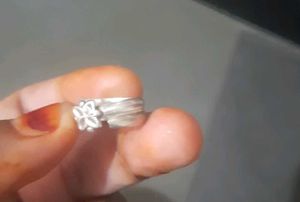 silver toe rings