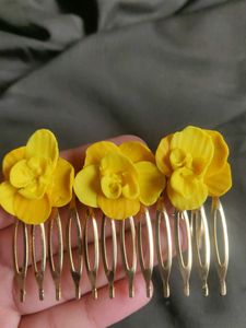 Yellow Flower Hair Combs
