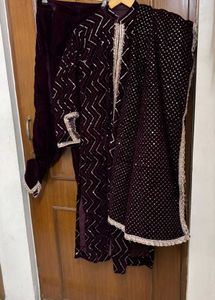 🆕Velvet Kurta Set with Dupatta