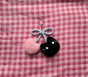 Crochet Love &amp; Whiskers Keychain🌸🌷