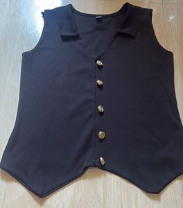 Chic Black Sleeveless Vest Top