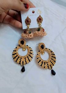 Stunning Gold Earrings Set