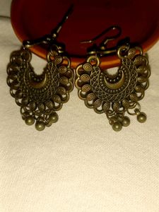 Earring