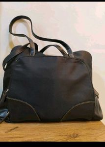 Chic Black Shoulder Bag💥