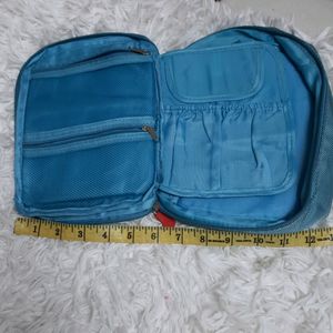 medicine organizer/cosmetic organizer
