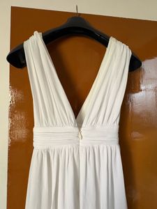 Elegant White Maxi Dress