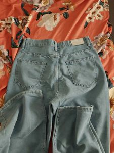 Light Wash Denim Jeans