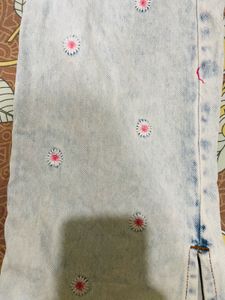 Fits to 7-8 years Stylish Embroidered Wide Leg Jea