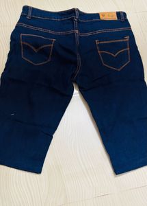 Dark Wash Capri Jeans