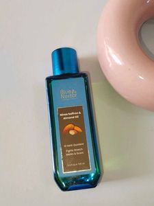 Blue Nectar Niraa Saffron & Almond Oil for Stretch