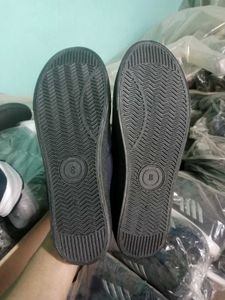 NEW NO USED CASUAL SHOES,